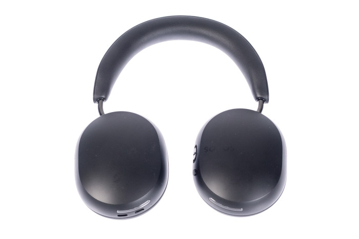 Sonos Ace lässt sich nicht zusammenfalten (Bild: Martin Wolf/Golem.de)