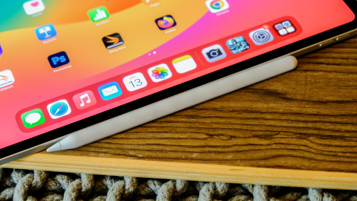 Der Apple Pencil Pro ist nicht mit älteren iPads kompatibel. (Bild: Oliver Nickel/Golem.de)