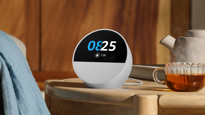 Der neue Echo Spot (Bild: Amazon)