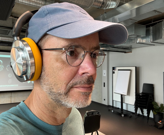 Dysons ANC-Kopfhörer Ontrac (Bild: Peter Steinlechner/Golem.de)