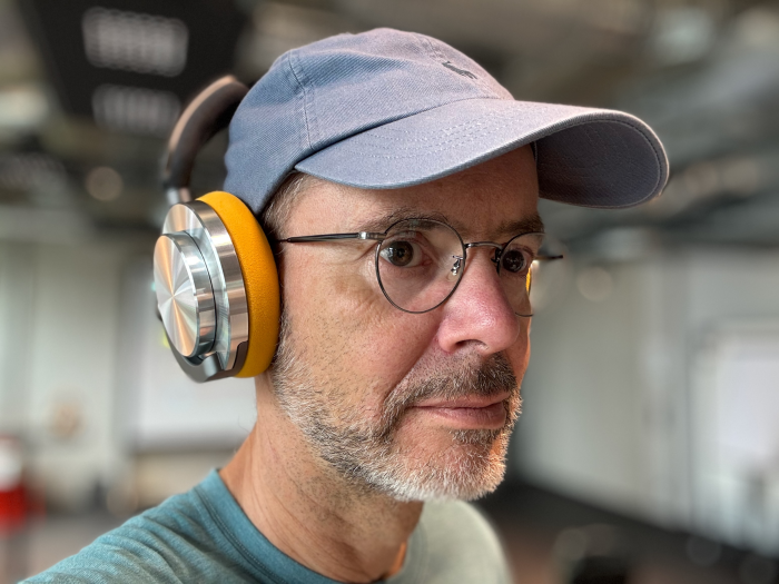 Dysons ANC-Kopfhörer Ontrac (Bild: Peter Steinlechner/Golem.de)