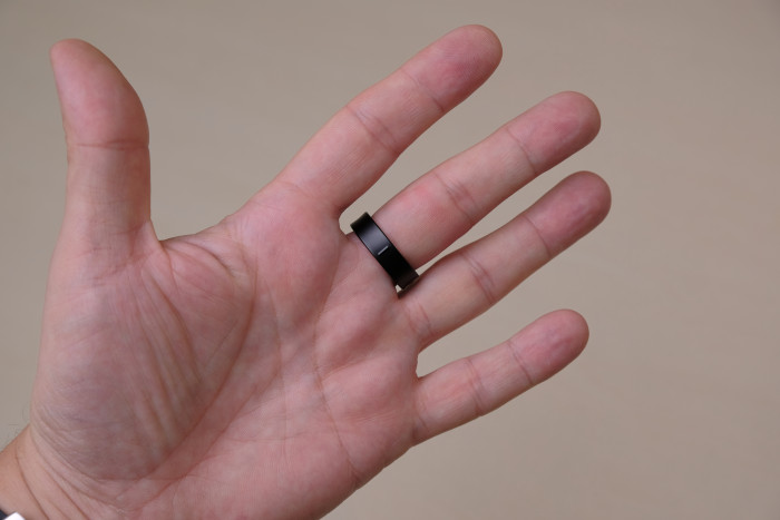 Der Ring ist in verschiedenen Größen erhältlich. (Bild: Tobias Költzsch/Golem.de)