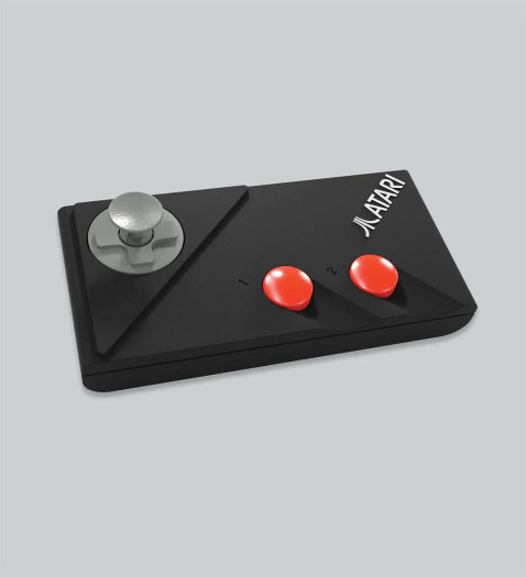 Das drahtlose Gamepad des Atari 7800+ (Bild: Atari)