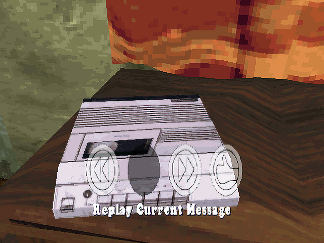 Bis zu drei Jobs werden im Undercover-Modus per Anrufbeantworter angeboten. Die restlichen Aufträge können beim erneuten Durchspielen erledigt werden. (Bild: Moby Games)