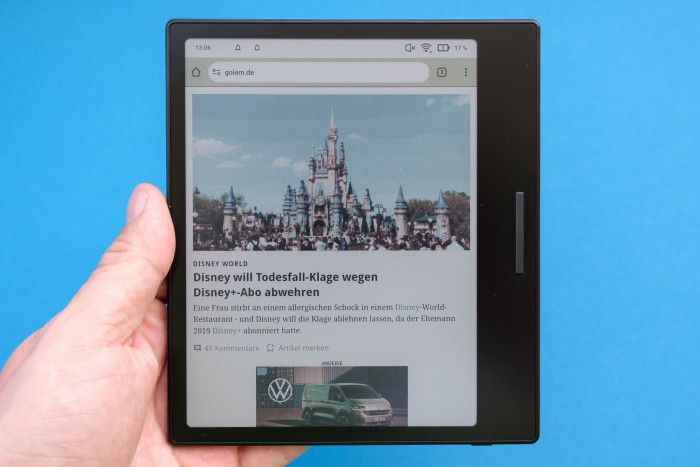Auch Chrome funktioniert problemlos - am Foto ist gut zu erkennen, dass der E-Reader nur 4.096 Farben darstellen kann. (Bild: Tobias Költzsch/Golem.de)
