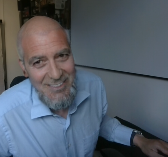 Zumindest die grundlegenden Merkmale der Personen sollten übereinstimmen. (Bild: Martin Wolf/Golem.de)