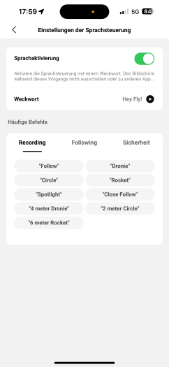 Die Sprachsteuerung müssen wir in der App aktivieren. (Bild: DJI / Screenshot: Golem.de)