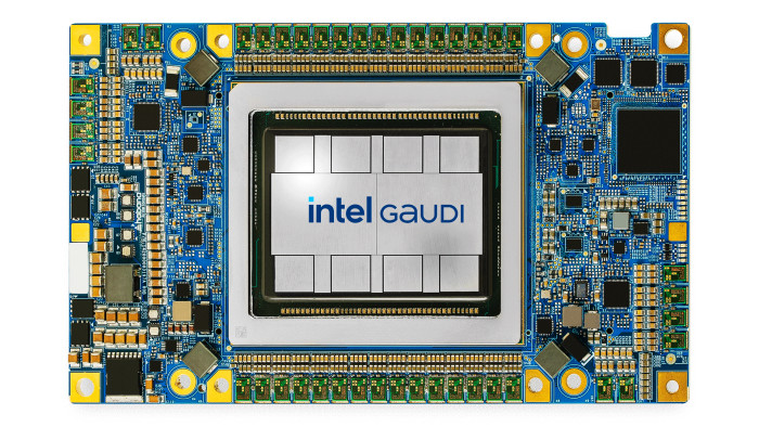 Intels Star beim Produktstart war nicht Granite Rapids, sondern der KI-Beschleuniger Gaudi 3. (Bild: Intel)