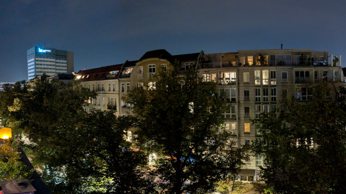 Die Nachtpanoramafunktion macht gute Bilder. (Bild: Tobias Költzsch/Golem.de)