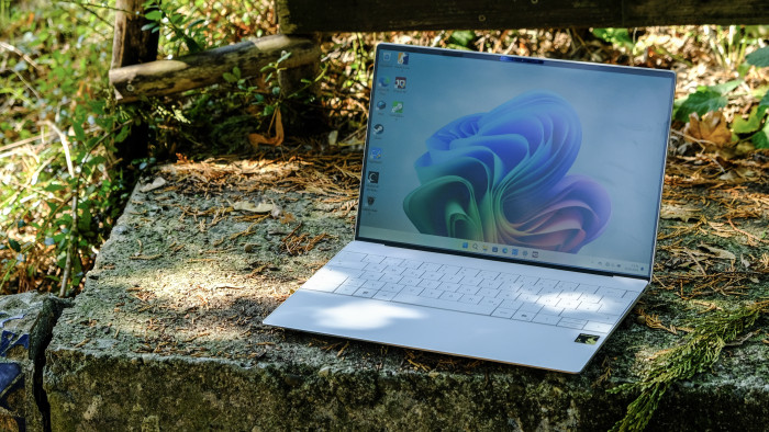 Dell XPS 13 9345 (Bild: Oliver Nickel/Golem.de)