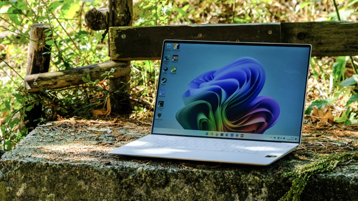 Dell XPS 13 9345 (Bild: Oliver Nickel/Golem.de)