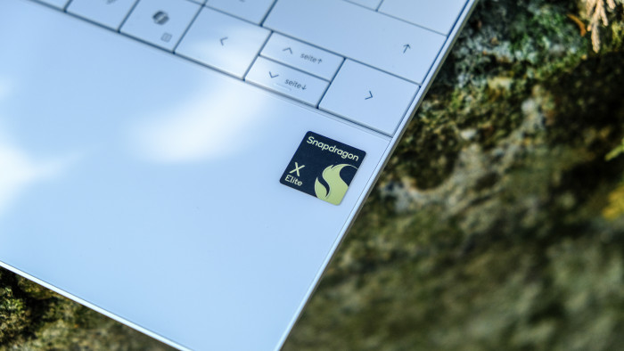 Dell XPS 13 9345 (Bild: Oliver Nickel/Golem.de)