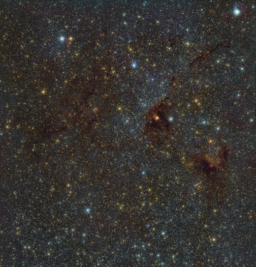 Eine Infrarotansicht des NGC 6188-Nebels und des NGC 6193-Sternhaufens (Credits: ESO/VVVX survey)