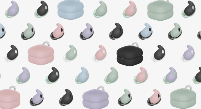 Link Buds Fit mit andersfarbigen Aufsätzen und Schutzhüllen für das Ladeetui (Bild: Sony)