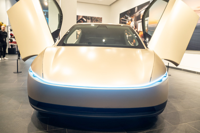 Das Robotaxi wird im November und Dezember 2024 in Europa gezeigt, unter anderem in Berlin. (Foto: Martin Wolf)