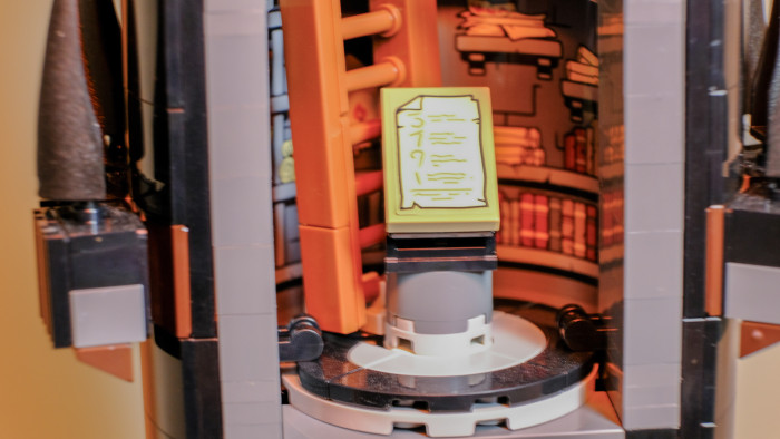 Lego Barad-Dur 10333 (Bild: Oliver Nickel/Golem.de)