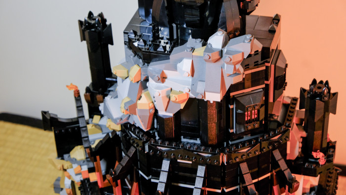 Lego Barad-Dur 10333 (Bild: Oliver Nickel/Golem.de)