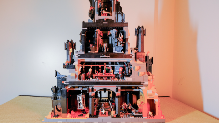 Lego Barad-Dur 10333 (Bild: Oliver Nickel/Golem.de)