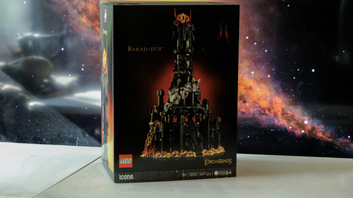 Lego Barad-Dur 10333 im Aufbau (Bild: Oliver Nickel/Golem.de)