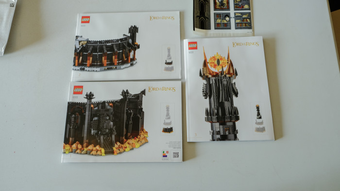 Lego Barad-Dur 10333 im Aufbau (Bild: Oliver Nickel/Golem.de)