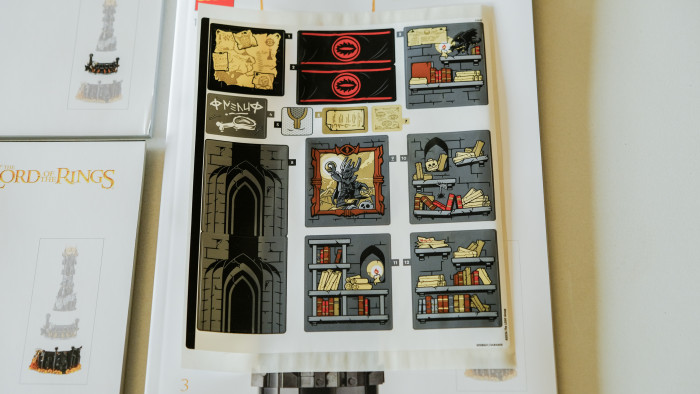 Lego Barad-Dur 10333 im Aufbau (Bild: Oliver Nickel/Golem.de)