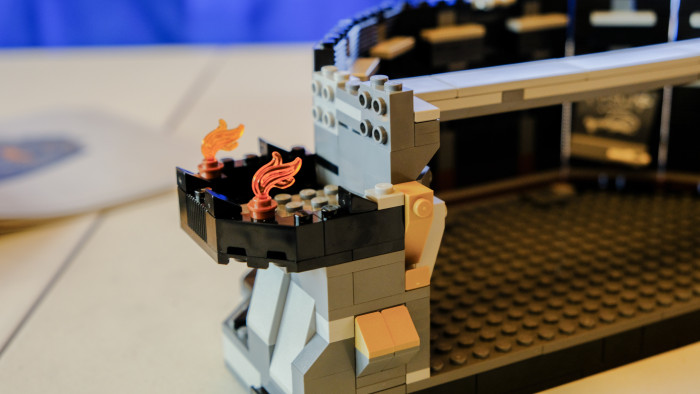 Lego Barad-Dur 10333 im Aufbau (Bild: Oliver Nickel/Golem.de)