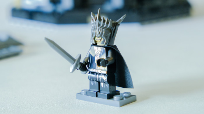 Lego Barad-Dur 10333 im Aufbau (Bild: Oliver Nickel/Golem.de)