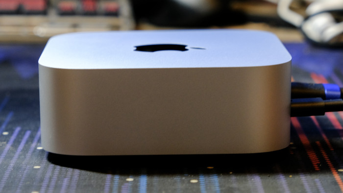 Mac Mini mit M4-Chip (Bild. Oliver Nickel/Golem.de)