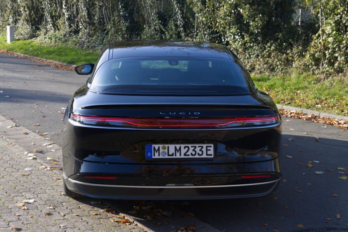 Es wiegt weniger als 2,1 Tonnen. (Bild: Werner Pluta/Golem.de)