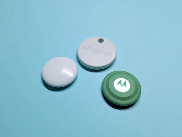 Unsere drei Tracker im Test (Bild: Tobias Költzsch/Golem.de)