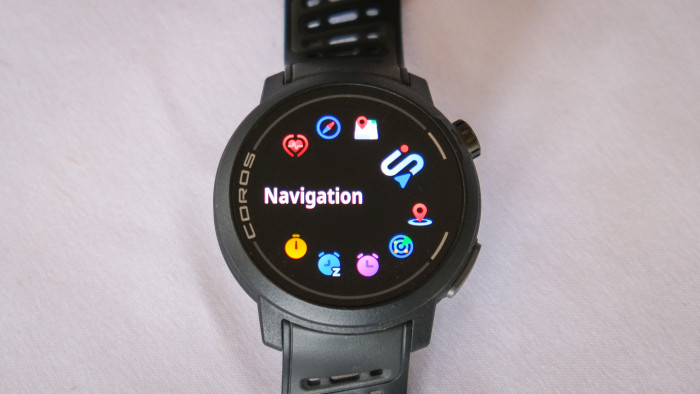 Ein längerer Druck auf die untere Taste bringt uns zum Kontrollzentrum. (Bild: Steinlechner / Golem.de)