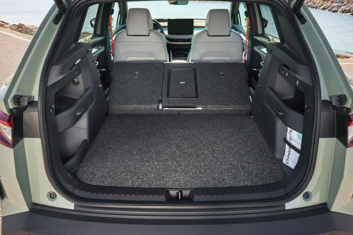 Mit umgeklappten Rücksitzen vergrößert sich das Ladevolumen auf 1.580 Liter.  (Foto: Skoda)