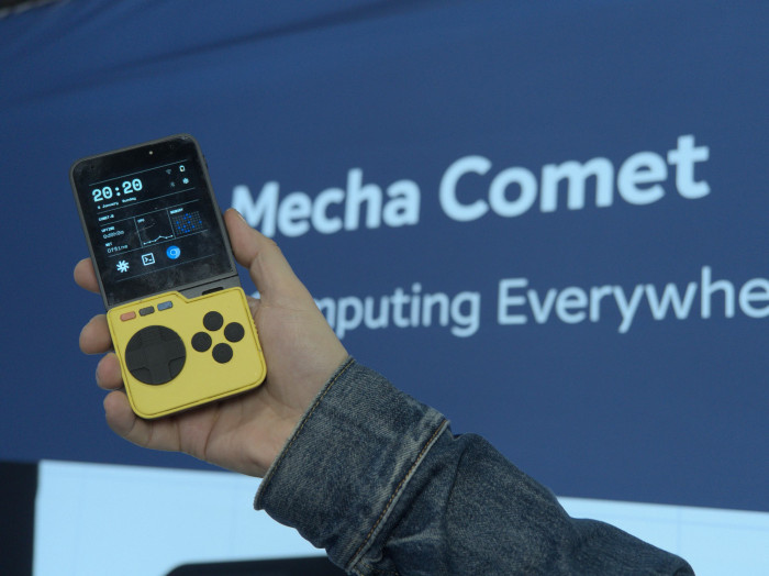 Der Mecha Comet soll über Kickstarter finanziert werden. (Bild: Martin Wolf/Golem.de)