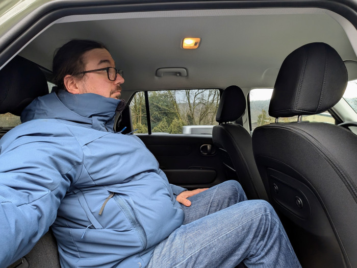 Golem-Redakteur for scale (Bild: Tobias Költzsch/Golem.de)