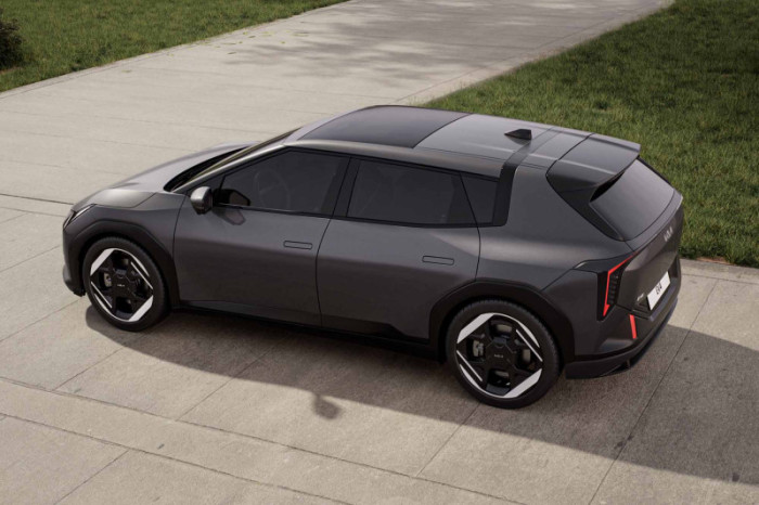 Das Schrägheckmodell des EV4 (Bild: Kia)