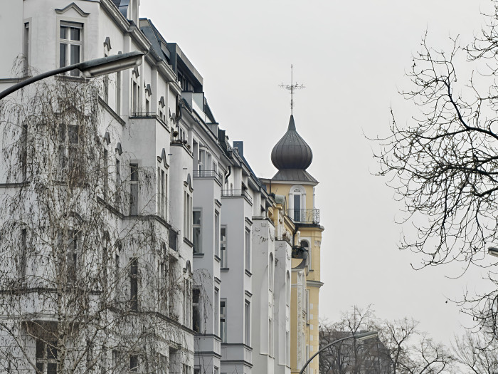 Mit der Bildbearbeitung können wir auch aus Aufnahmen KI-verbesserte Ausschnitte erstellen. Diese sind in der Regel qualitativ gut. (Bild: Tobias Költzsch/Golem.de)