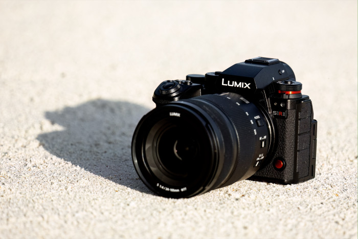 Panasonic Lumix S1RII (Bild: Panasonic)