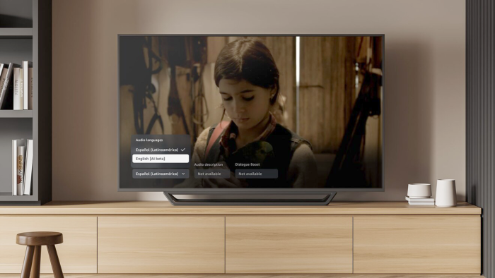 So wird die KI-Synchrontonspur in Prime Video markiert. (Bild: Amazon)