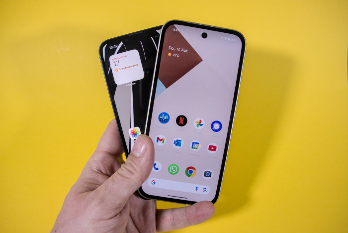 Beide Smartphones sind gut verarbeitet. (Bild: Tobias Költzsch/Golem.de)
