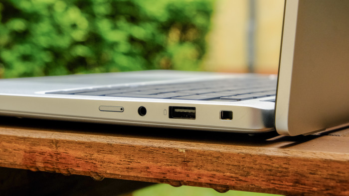 Dell Pro 14 Plus (Bild: Oliver Nickel/Golem.de)