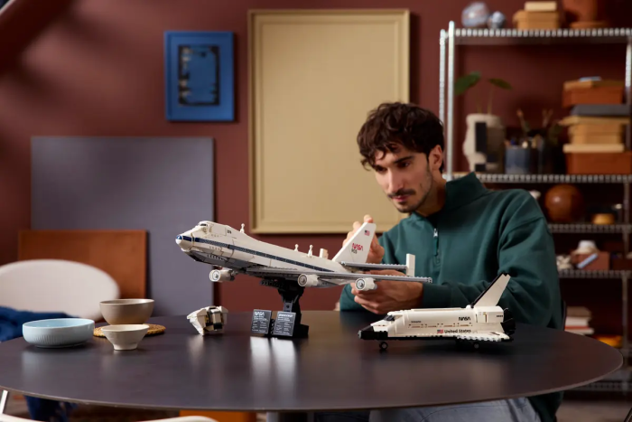 Lego Space Shuttle Transport Jumbo 10360 (Bild: Lego)