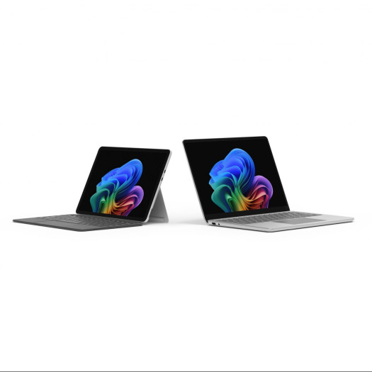 Surface Pro 12 und Surface Laptop 13 (Bild: Microsoft)
