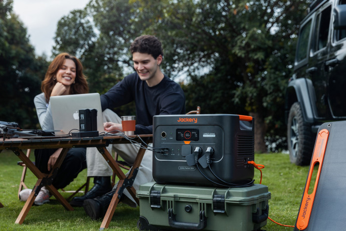 Die Powerstation Explorer 3000 v2 von Jackery (Bild: Jackery)