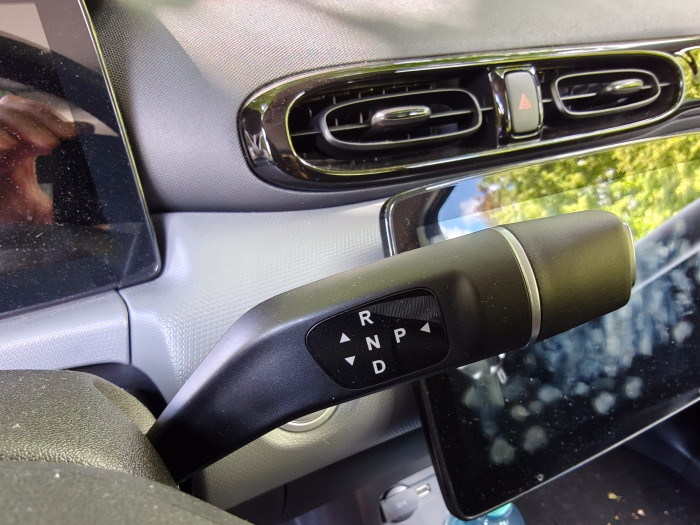 Der Gangwahlhebel des T03 (Bild: Martin Wolf/Golem.de)