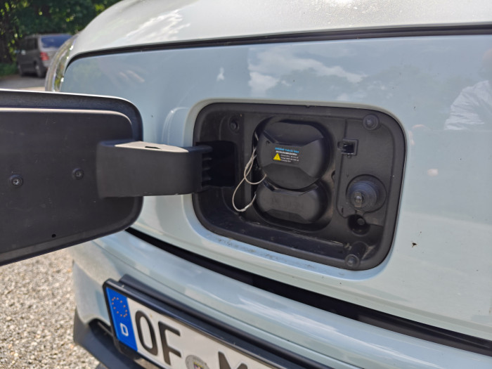 Geladen werden kann der Leapmotor T03 mit maximal 45 kW. (Bild: Martin Wolf/Golem.de)