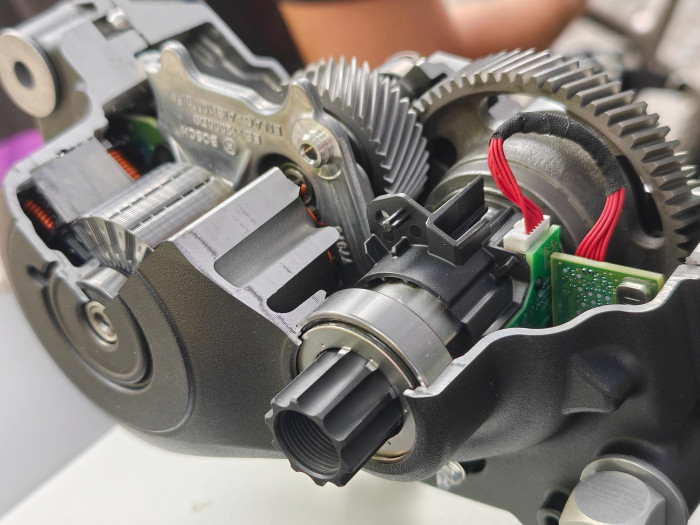 Das Innenleben eines Performance Line (Bild: Martin Wolf/Golem.de)