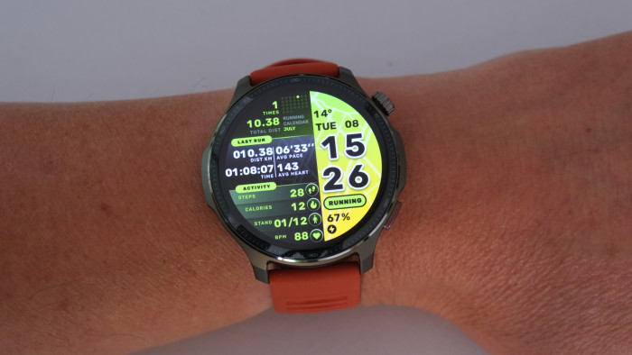 Das Zifferblatt im Standardmodus ...(Bild: Steinlechner/Golem.de)