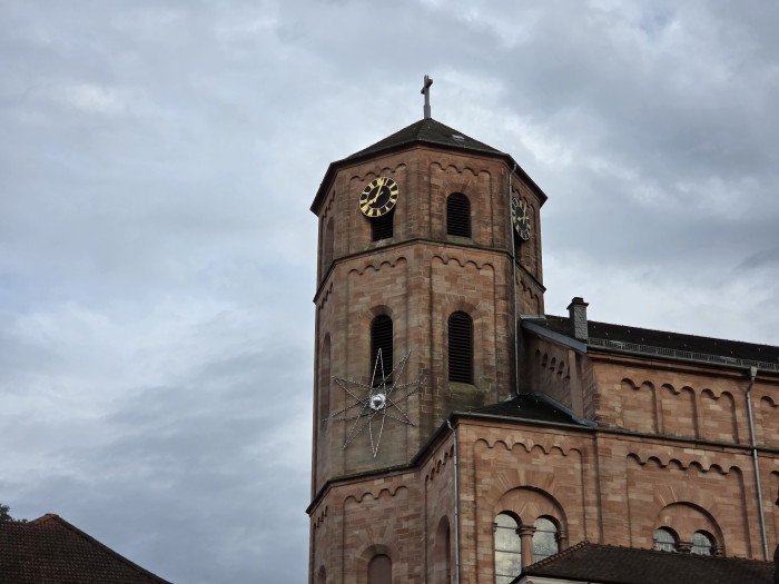Das Tele mit Dreifachvergrößerung macht ebenfalls gute Bilder. (Bild: Tobias Költzsch/Golem.de)