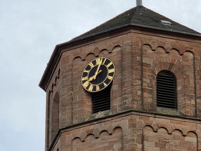 Auch die digitale zehnfache Vergrößerung hat eine gute Qualität. (Bild: Tobias Költzsch/Golem.de)
