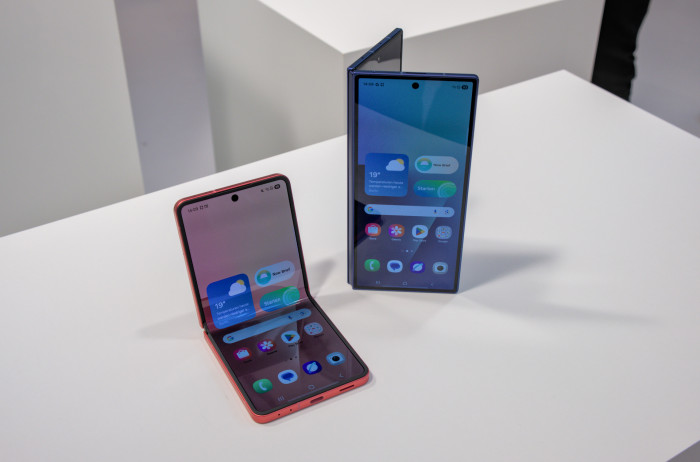 Samsung hat das Galaxy Z Flip 7 und das Galaxy Z Fold 7 vorgestellt. (Bild: Tobias Költzsch/Golem.de)